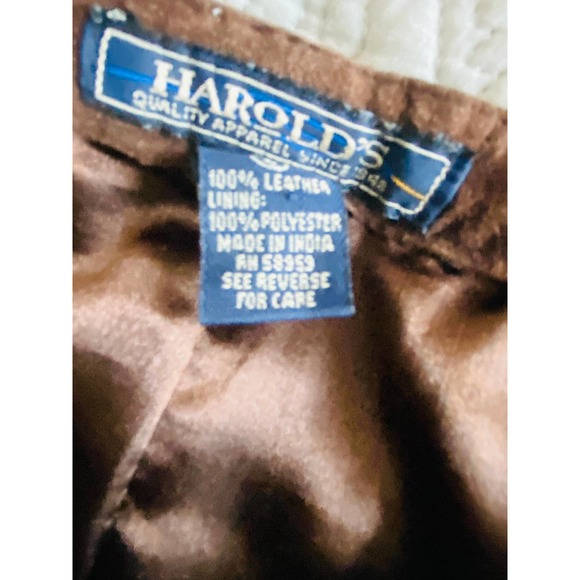 Harold's Chocolate Brown Suede Pants size 6 EUC - Picture 3 of 6
